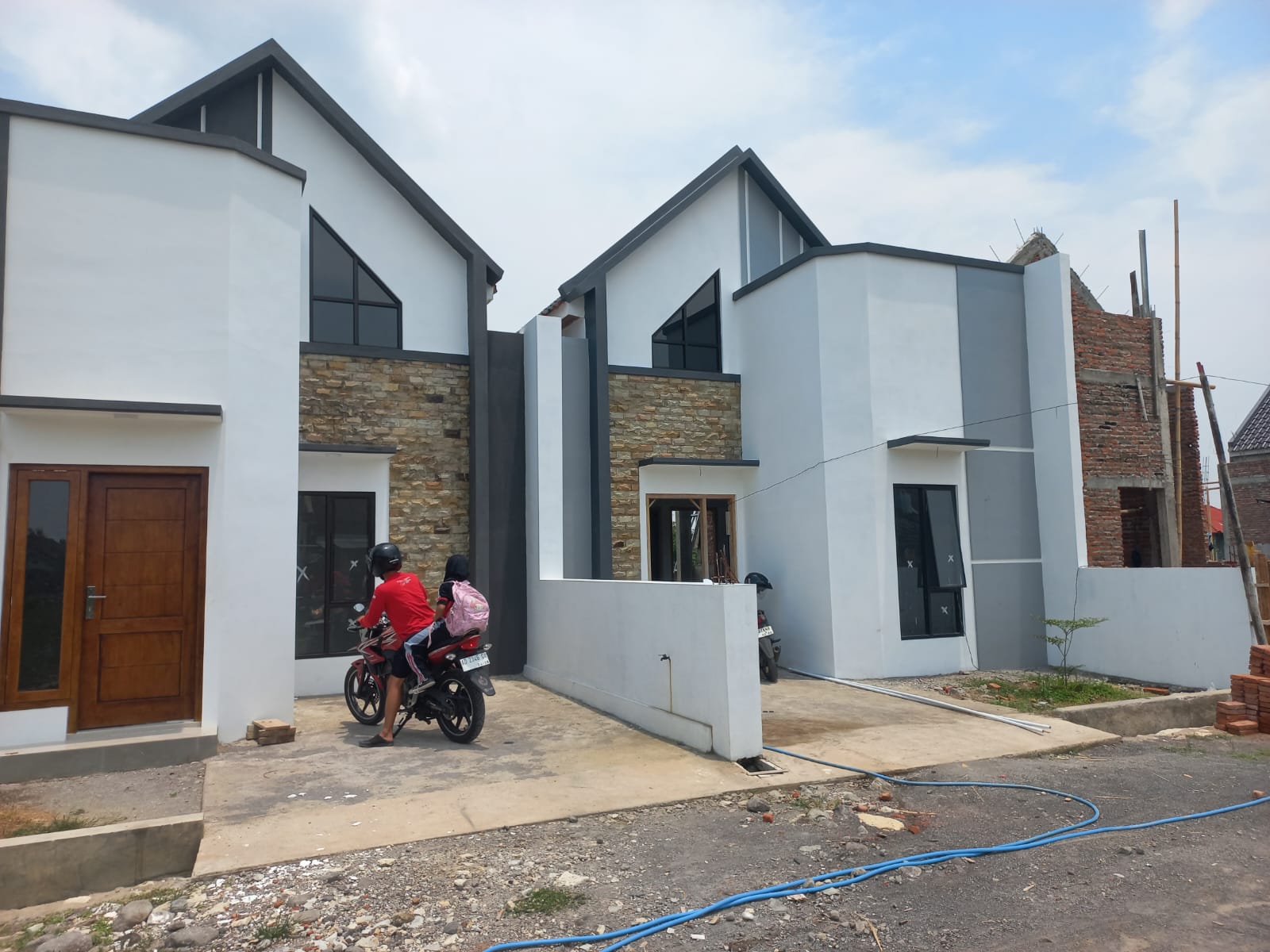 rumah skandinavian toriyo sukoharjo